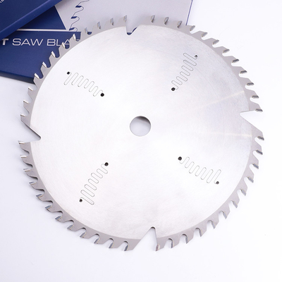 ซื้อ ใบเลื่อยวงเดือนอุตสาหกรรม CNC สำหรับไม้ TCT บนการตัดแต่งแบบล้าง online manufacture