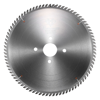84 ฟัน Ripping ใบเลื่อยวงเดือน TCT ความหนา 3.2 มม. วัสดุเหล็ก